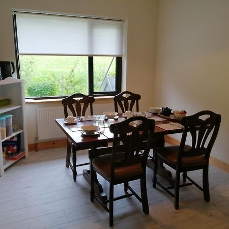 Bed and Breakfast Great Lawn Kinisi 16K From The Town Centre V93 Hv56 Laune Bridge Exterior foto